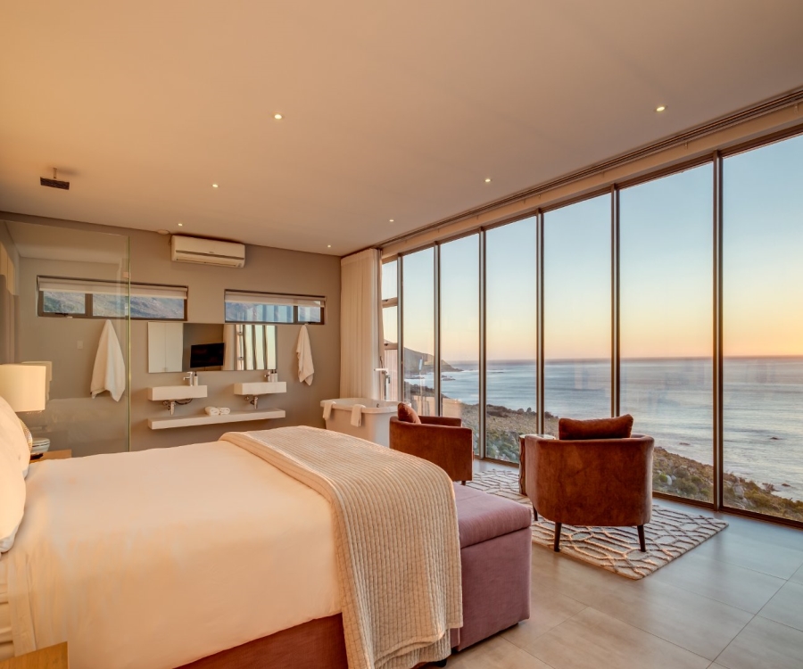 6 Bedroom Property for Sale in Camps Bay Western Cape